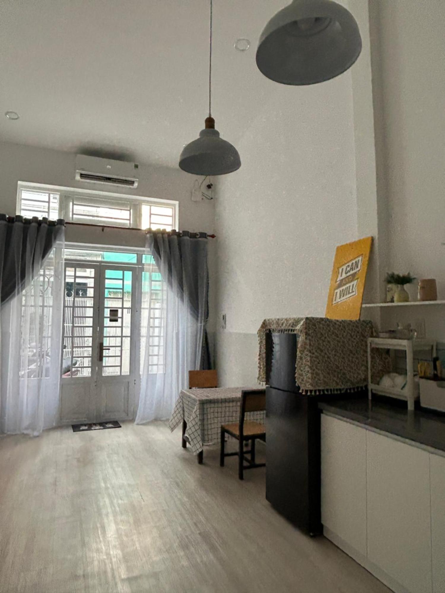 December Homestay TP. Hồ Chí Minh Ngoại thất bức ảnh